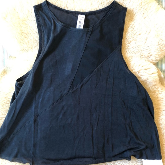 ALO Yoga Present Tank - Picture 4 of 8